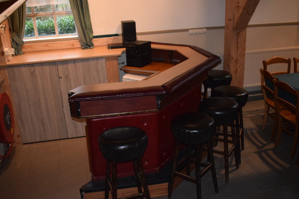 De bar in de huiskamer
