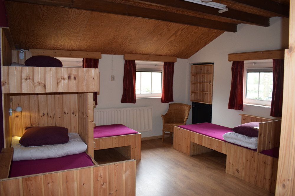 Slaapkamer met bedstede